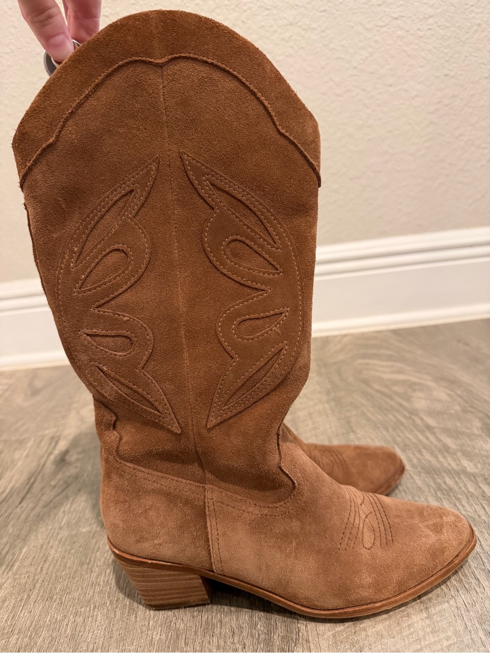 Chelsea & Violet Liam Suede Western Boots